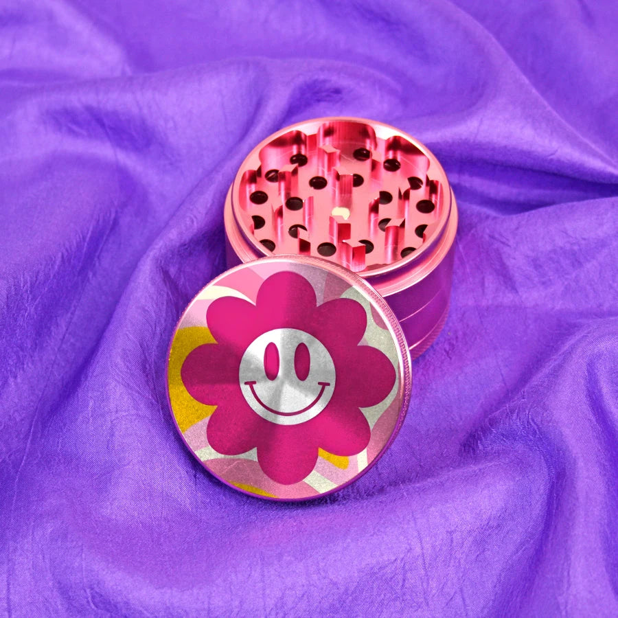 TOP Flower Happy Face Women Grinder 40MM Sweet Pink Grinder Machine Small 4 Layers Metal Crusher Gifts Smoking Accessories