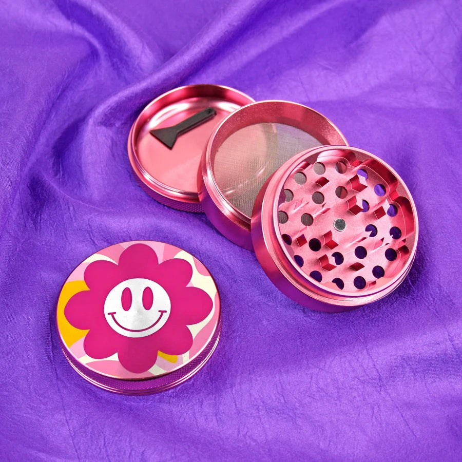 TOP Flower Happy Face Women Grinder 40MM Sweet Pink Grinder Machine Small 4 Layers Metal Crusher Gifts Smoking Accessories