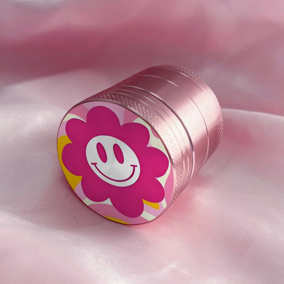 TOP Flower Happy Face Women Grinder 40MM Sweet Pink Grinder Machine Small 4 Layers Metal Crusher Gifts Smoking Accessories