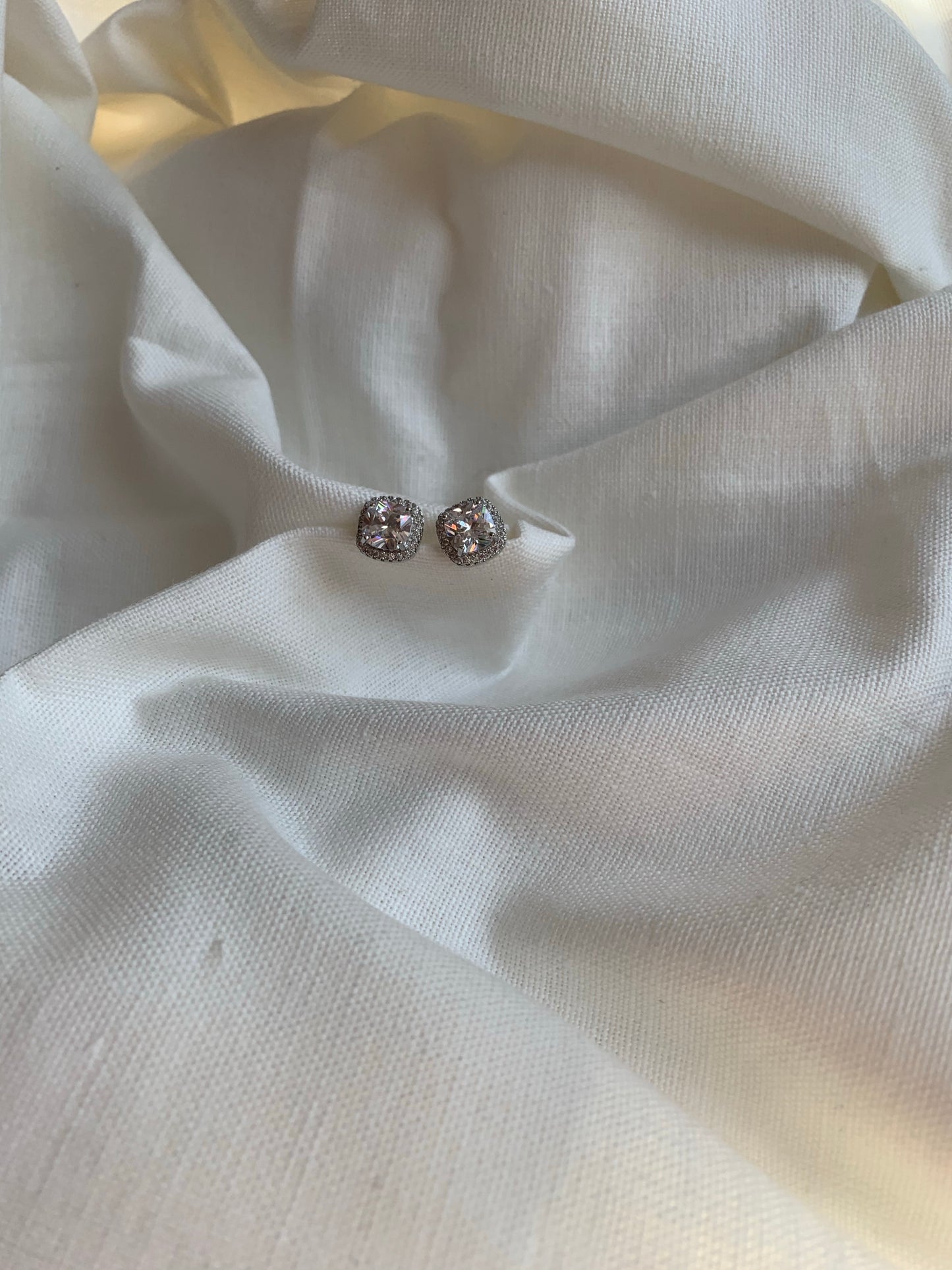 Princess Stud Earrings - babysaint